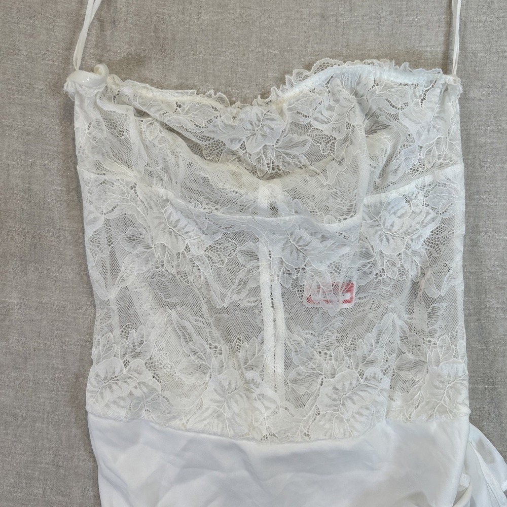 Free People Intimately Lace Body Suit Ivory NWT Medium - Picture 5 of 16